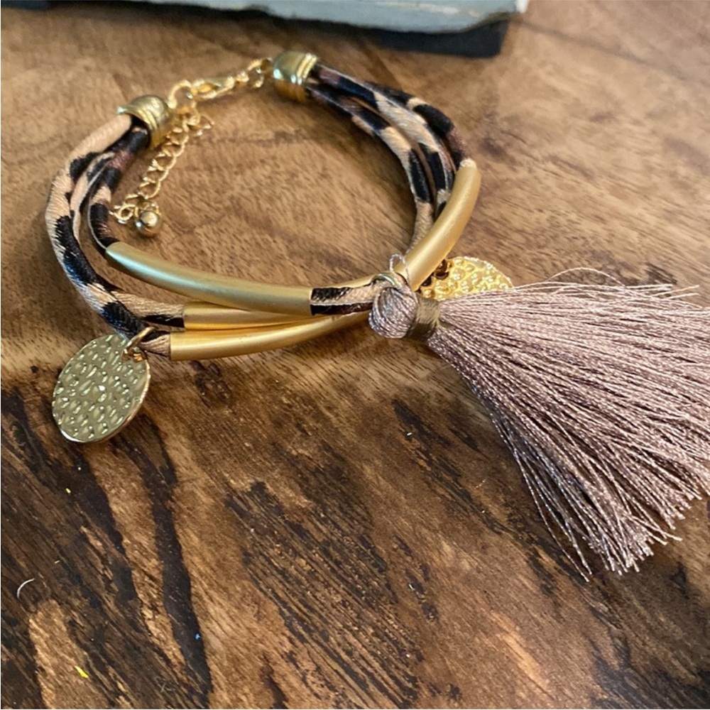 Modern Boho Mixed Wood & Beads Bracelet Stack - Picture 5 of 6
